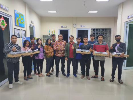 Mahasiswa STMIK Dharmapala Riau Tandatangani Kontrak Beasiswa Orang Tua Asuh