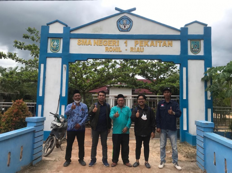STMIK Dharmapala Riau Goes To School Kabupaten Rokan Hilir